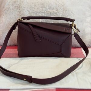 Loewe Burgandy small puzzle bag EUC